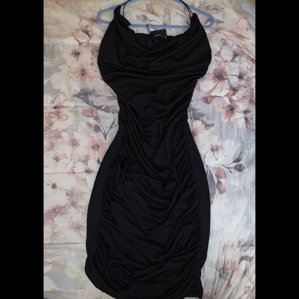 PLT BLACK CRINKLE TEXTURE RUCHED COWL NECK DRESS